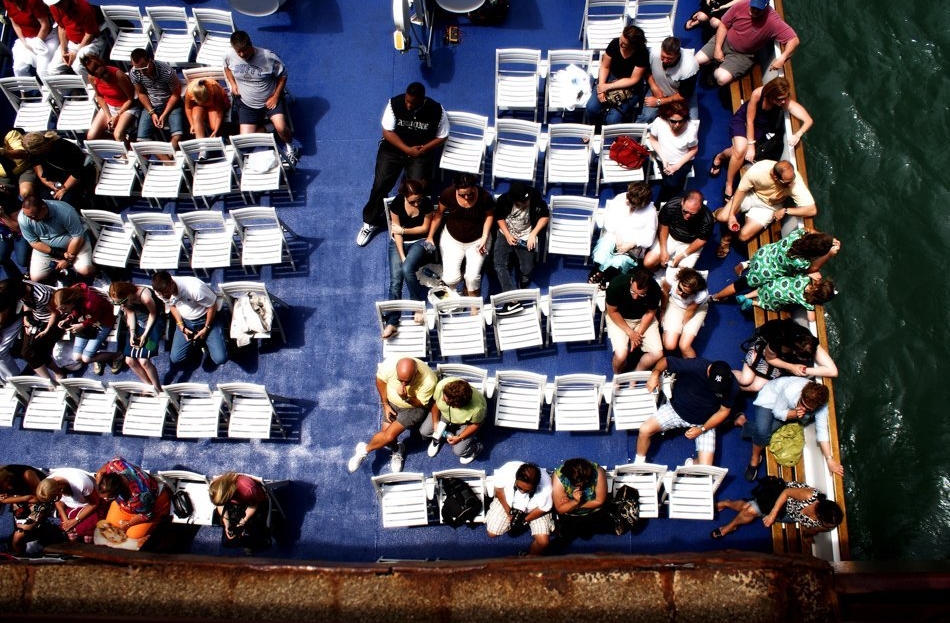 "Tour Boat" (Chicago)